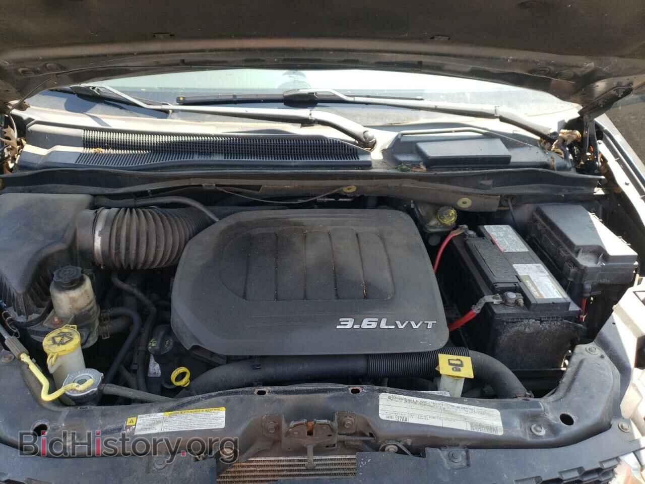 2011 DODGE All Models - VIN: 2D4RN3DG5BR794751 - Фото 12