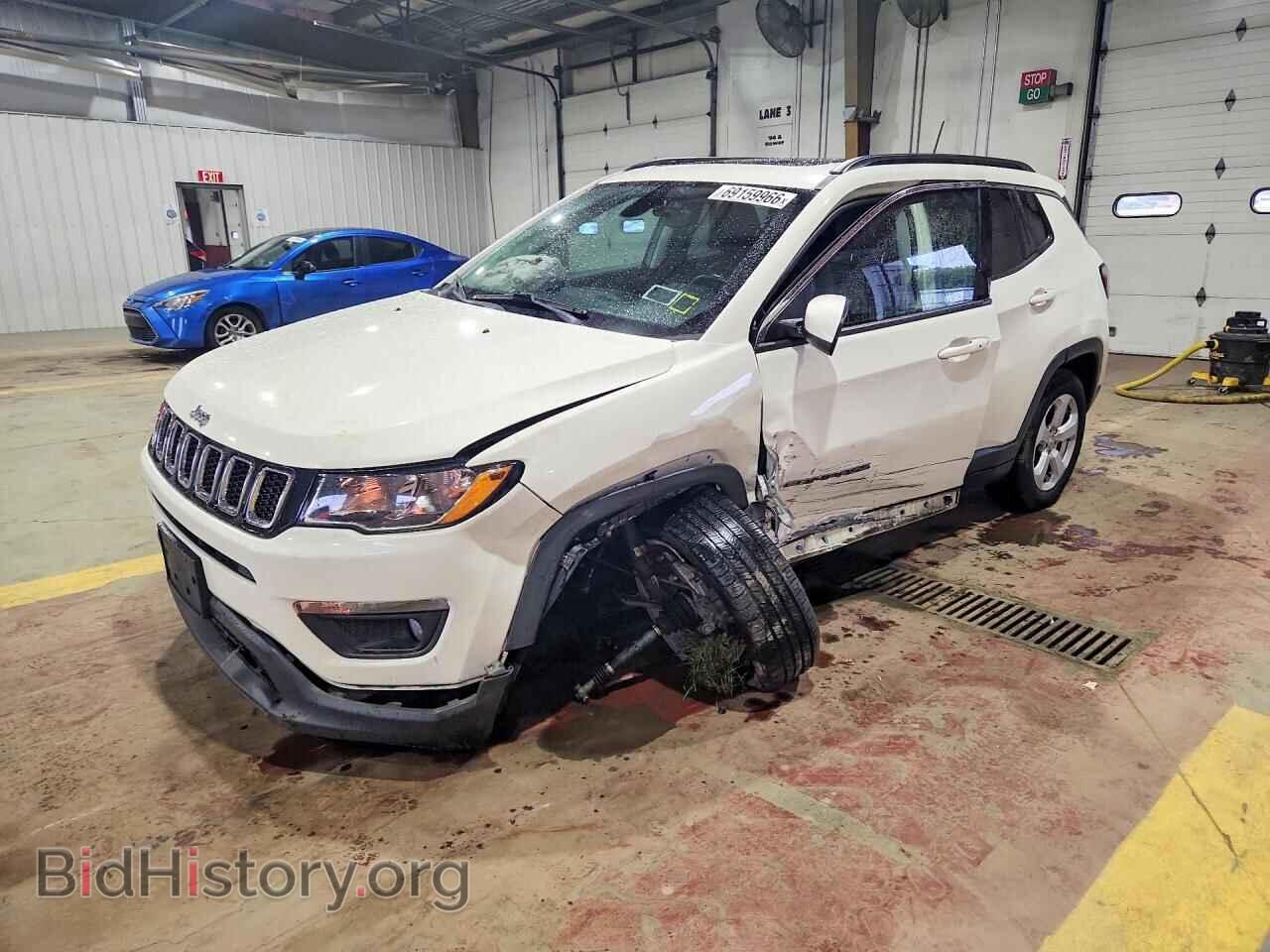 Фотография 3C4NJDBB1KT600279 - JEEP COMPASS 2019