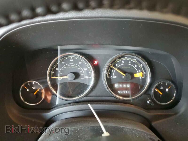 2015 Jeep COMPASS (VIN 1C4NJDEB9FD188944) — photo 9 of 13