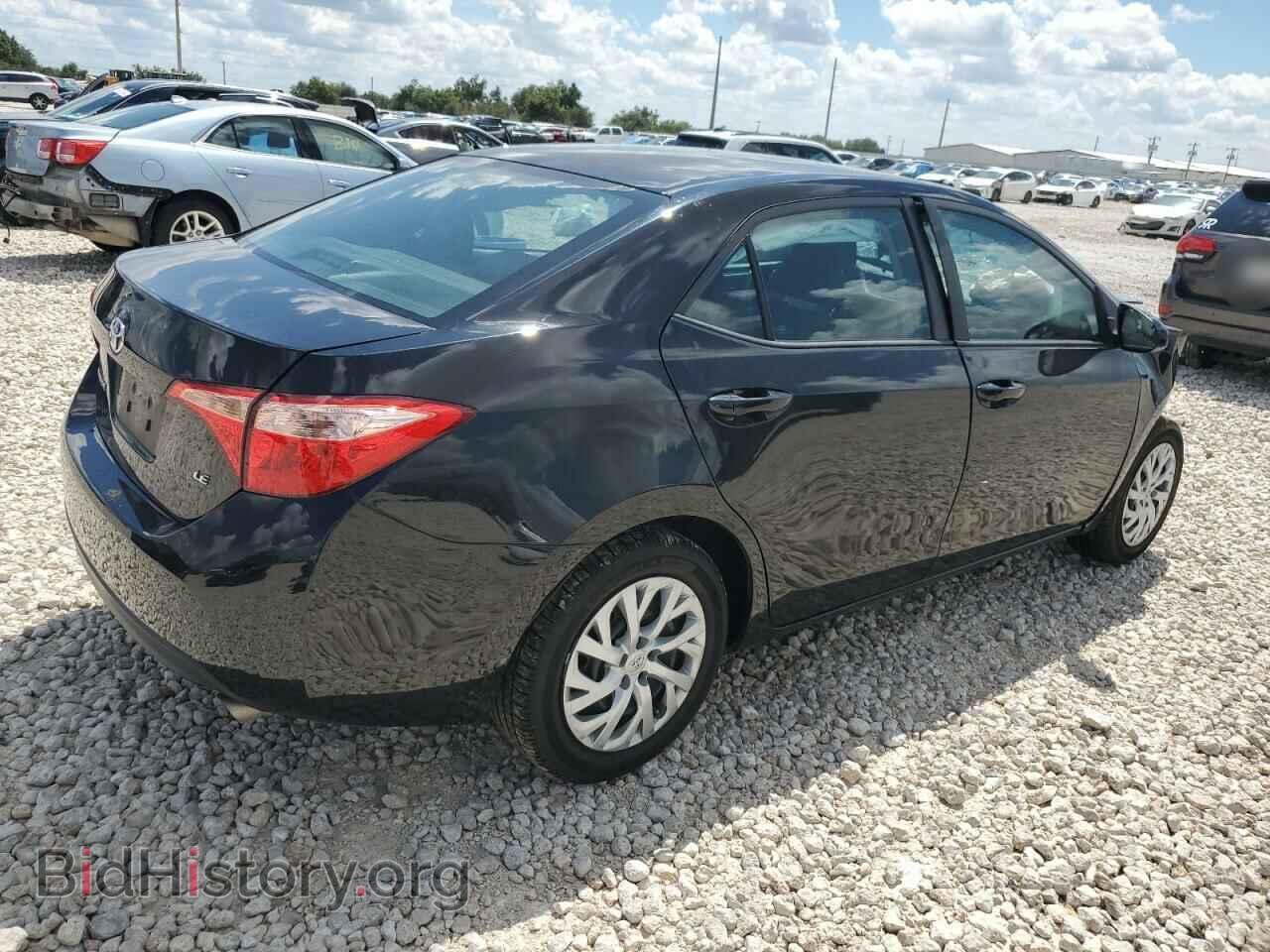 2017 TOYOTA COROLLA - VIN: 5YFBURHE2HP638446 - Фото 3