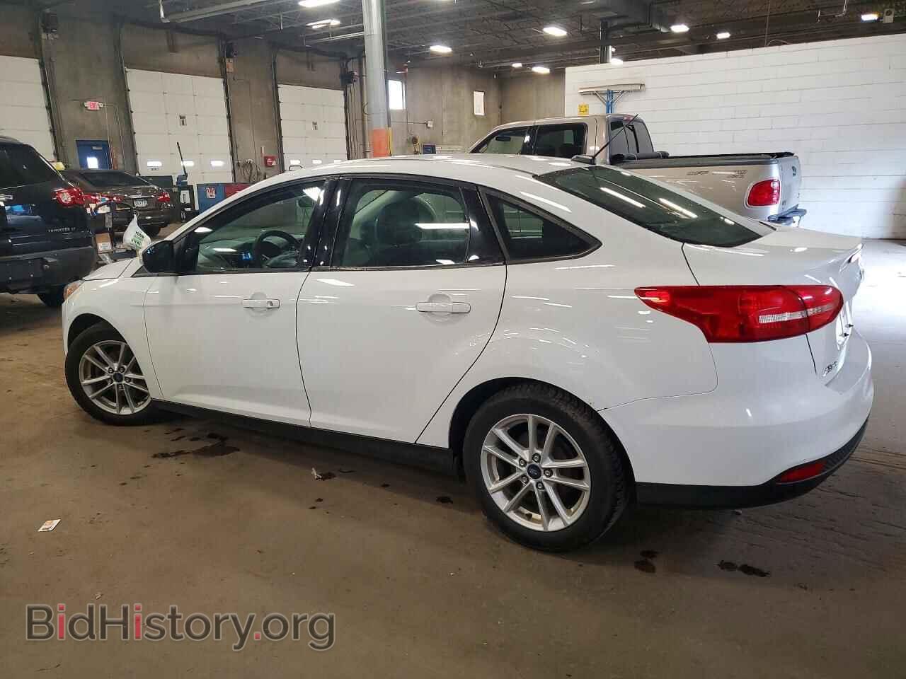 2016 FORD FOCUS - VIN: 1FADP3F22GL255321 - Фото 2