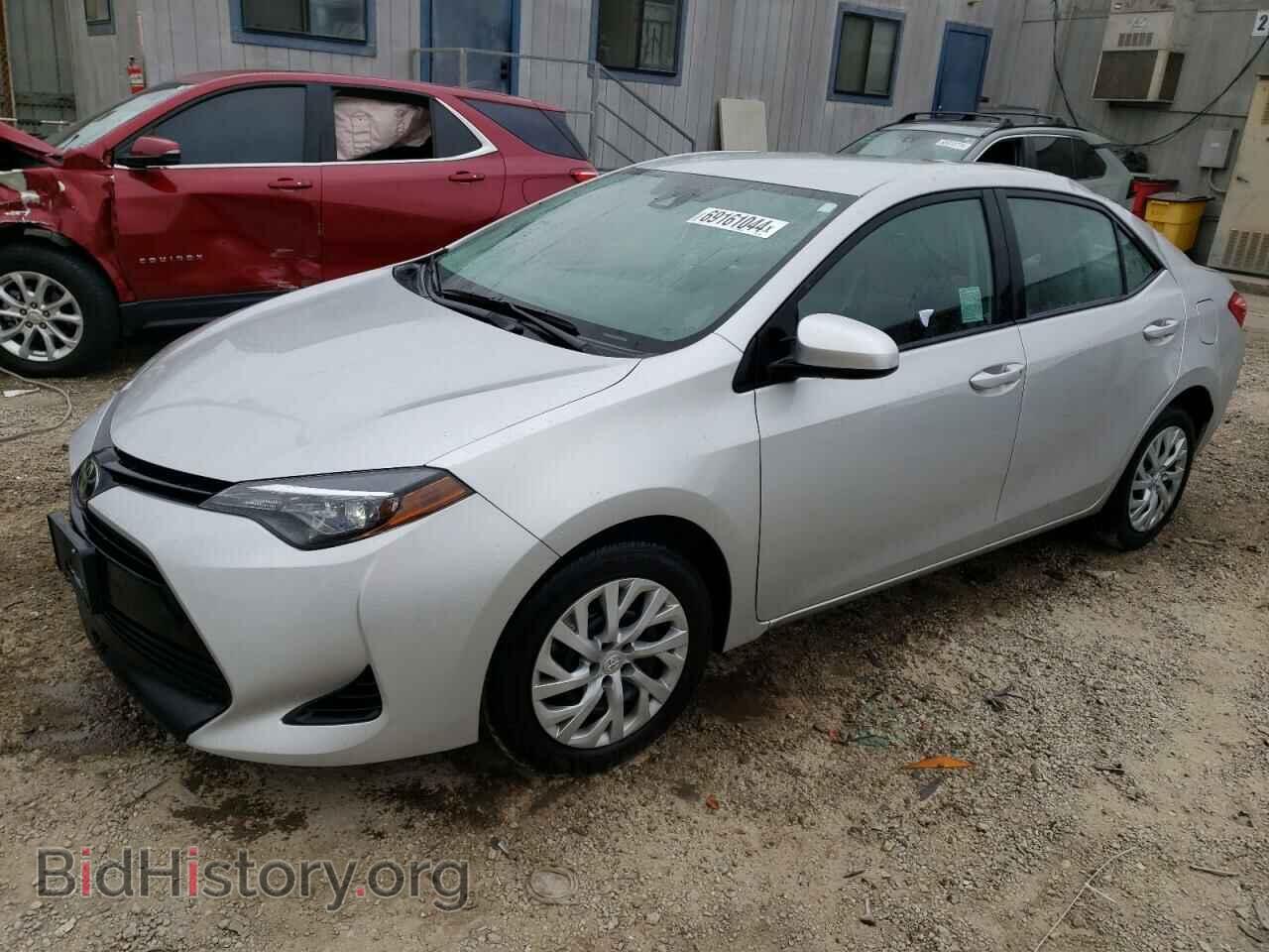 Photo 5YFBURHE5HP662188 - TOYOTA COROLLA 2017
