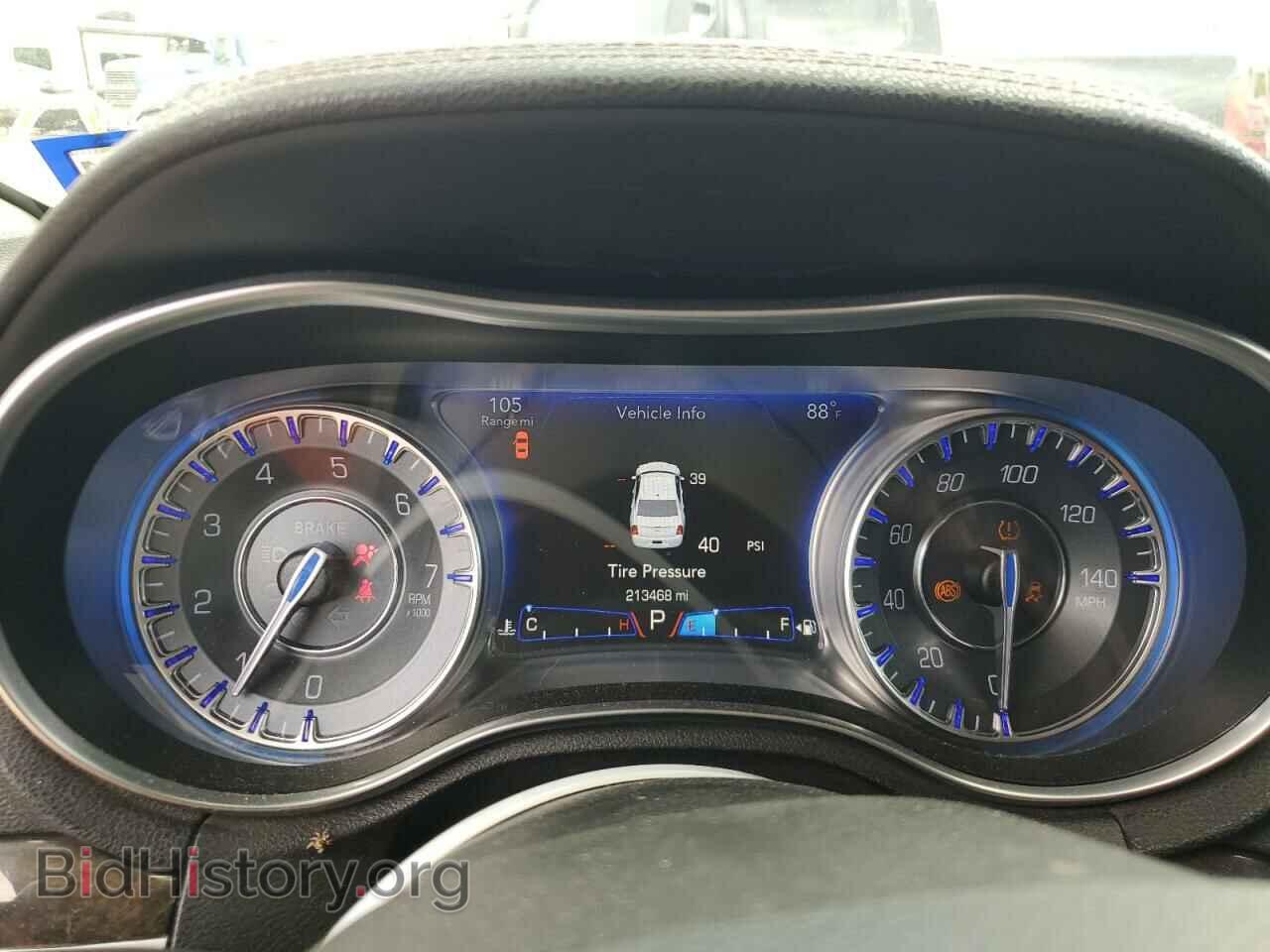 2017 CHRYSLER 300 - VIN: 2C3CCAEG4HH549745 - Photo 9