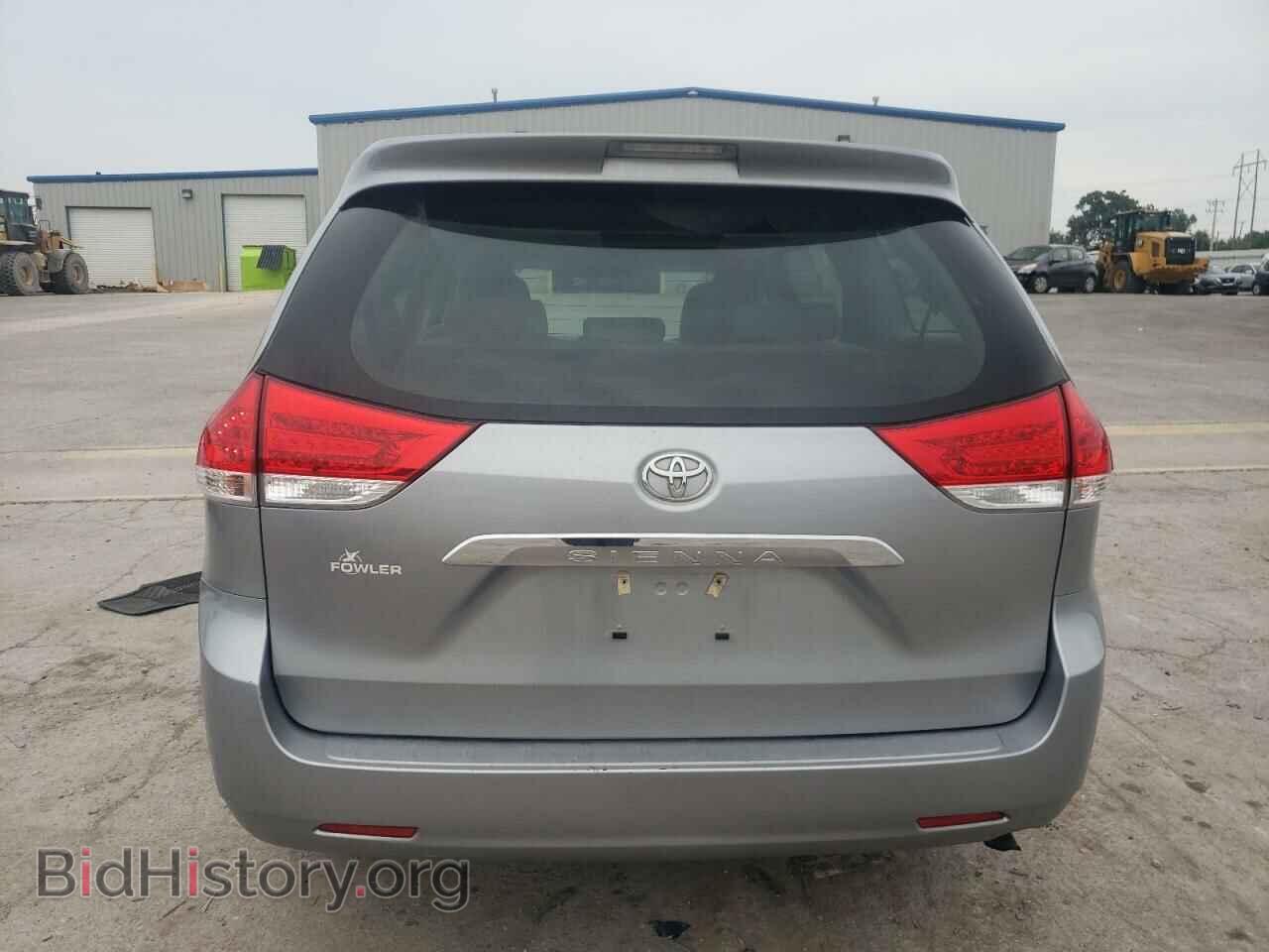 2012 TOYOTA SIENNA - VIN: 5TDKA3DC2CS012972 - Фото 6