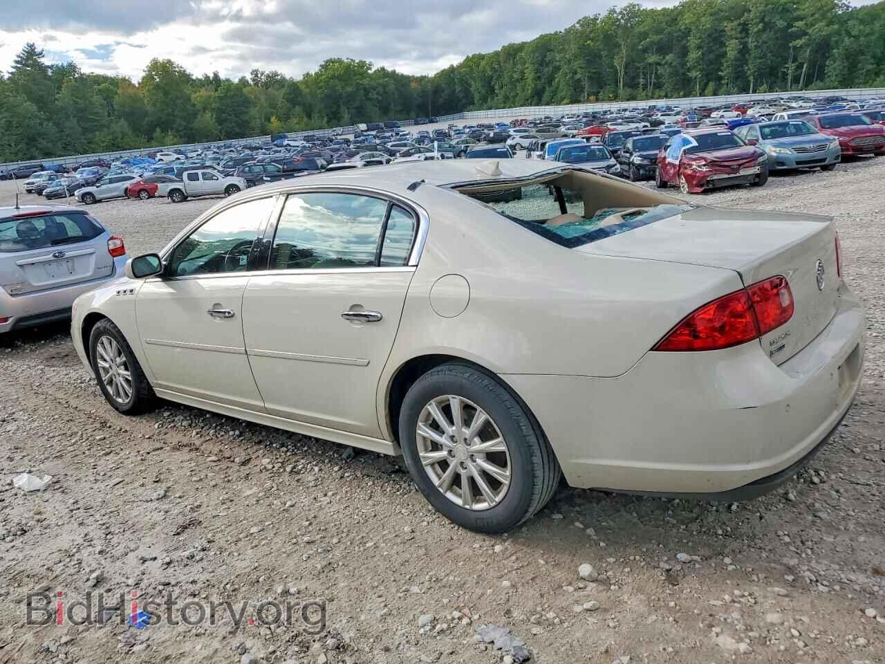 2011 BUICK LUCERNE - VIN: 1G4HC5EM9BU115433 - Photo 2