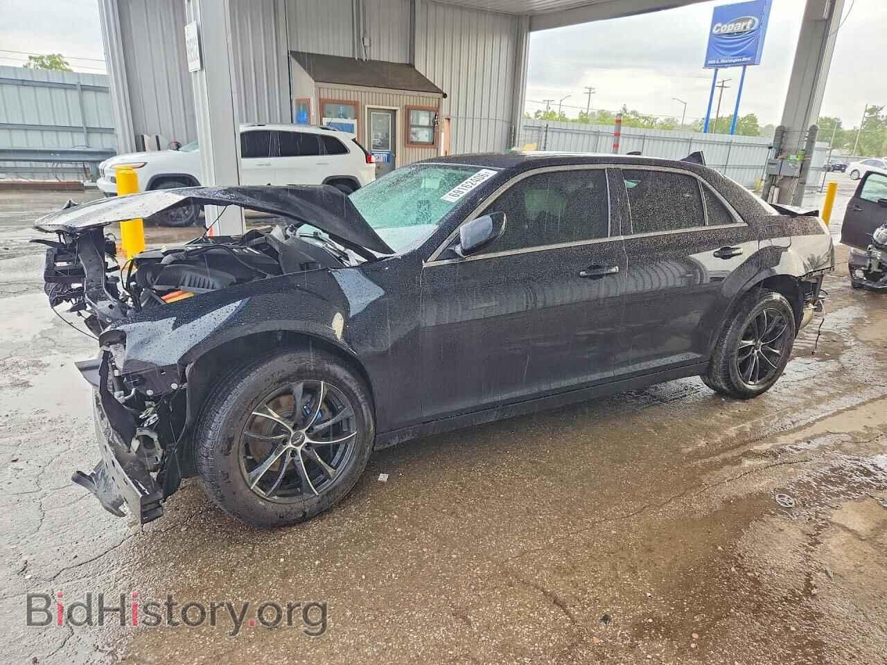 Фотография 2C3CCAAG9KH755415 - CHRYSLER 300 2019