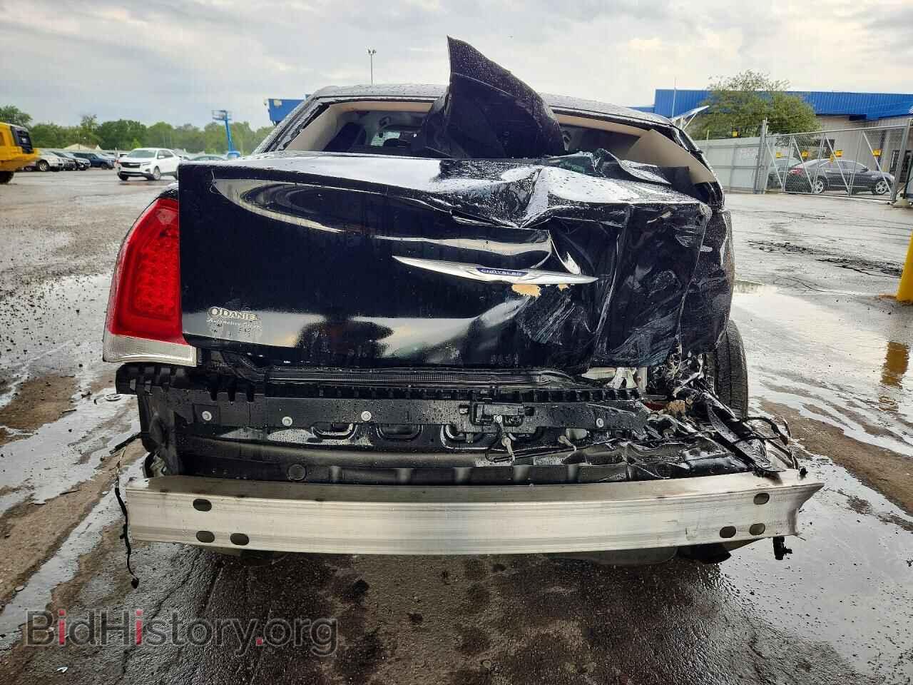 2019 CHRYSLER 300 - VIN: 2C3CCAAG9KH755415 - Photo 6