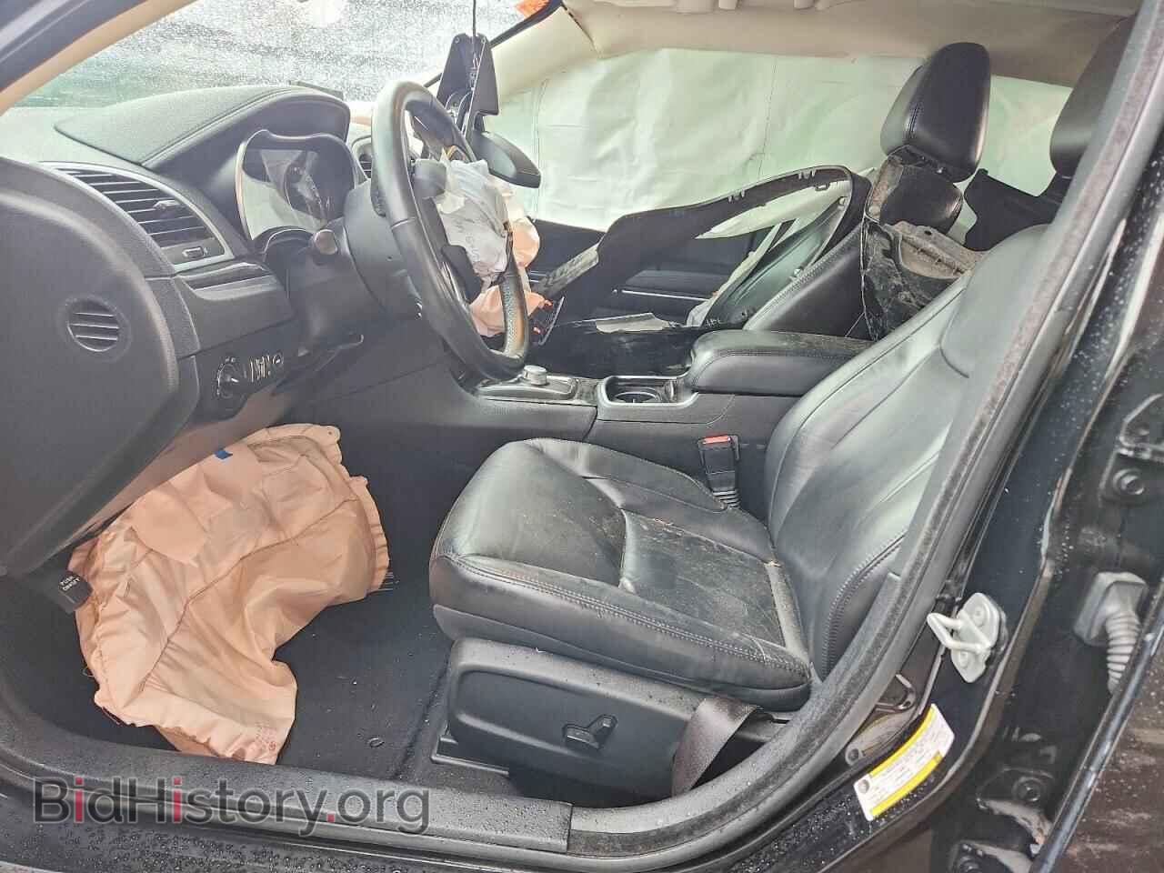 2019 CHRYSLER 300 - VIN: 2C3CCAAG9KH755415 - Photo 7