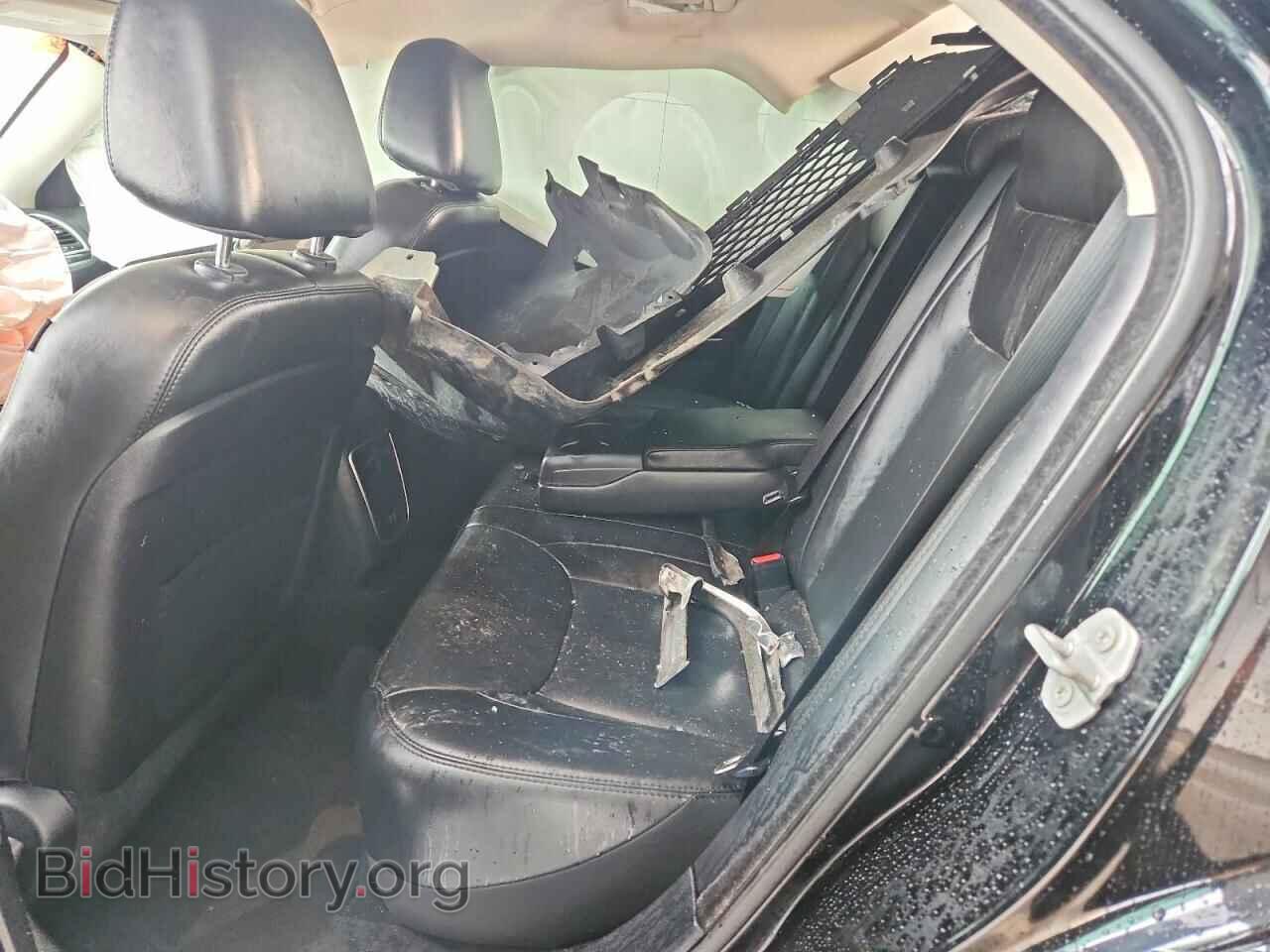 2019 CHRYSLER 300 - VIN: 2C3CCAAG9KH755415 - Photo 10
