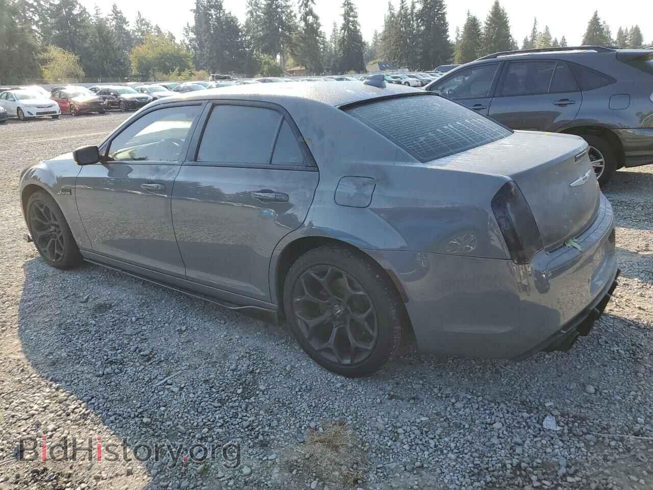 2019 CHRYSLER 300 - VIN: 2C3CCABG2KH604950 - Photo 2