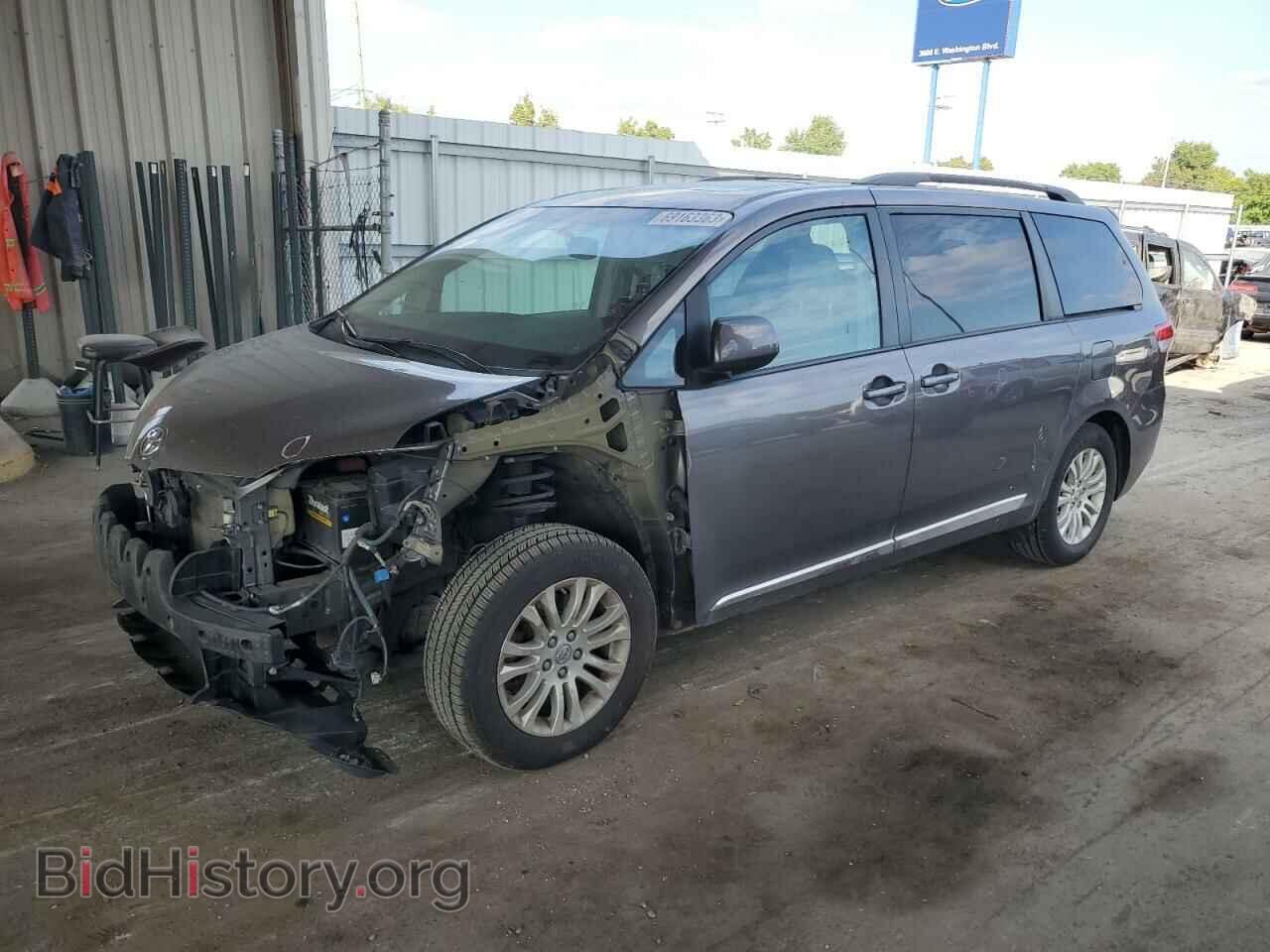 Photo 5TDYK3DC1DS333393 - TOYOTA All Models 2013