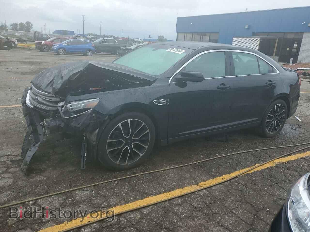 Фотография 1FAHP2E88JG132589 - FORD TAURUS 2018