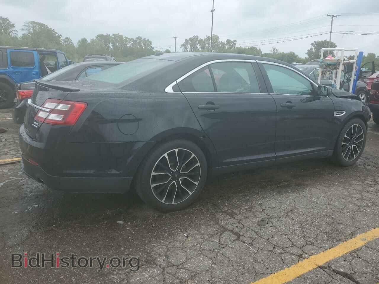 2018 FORD TAURUS - VIN: 1FAHP2E88JG132589 - Фото 3