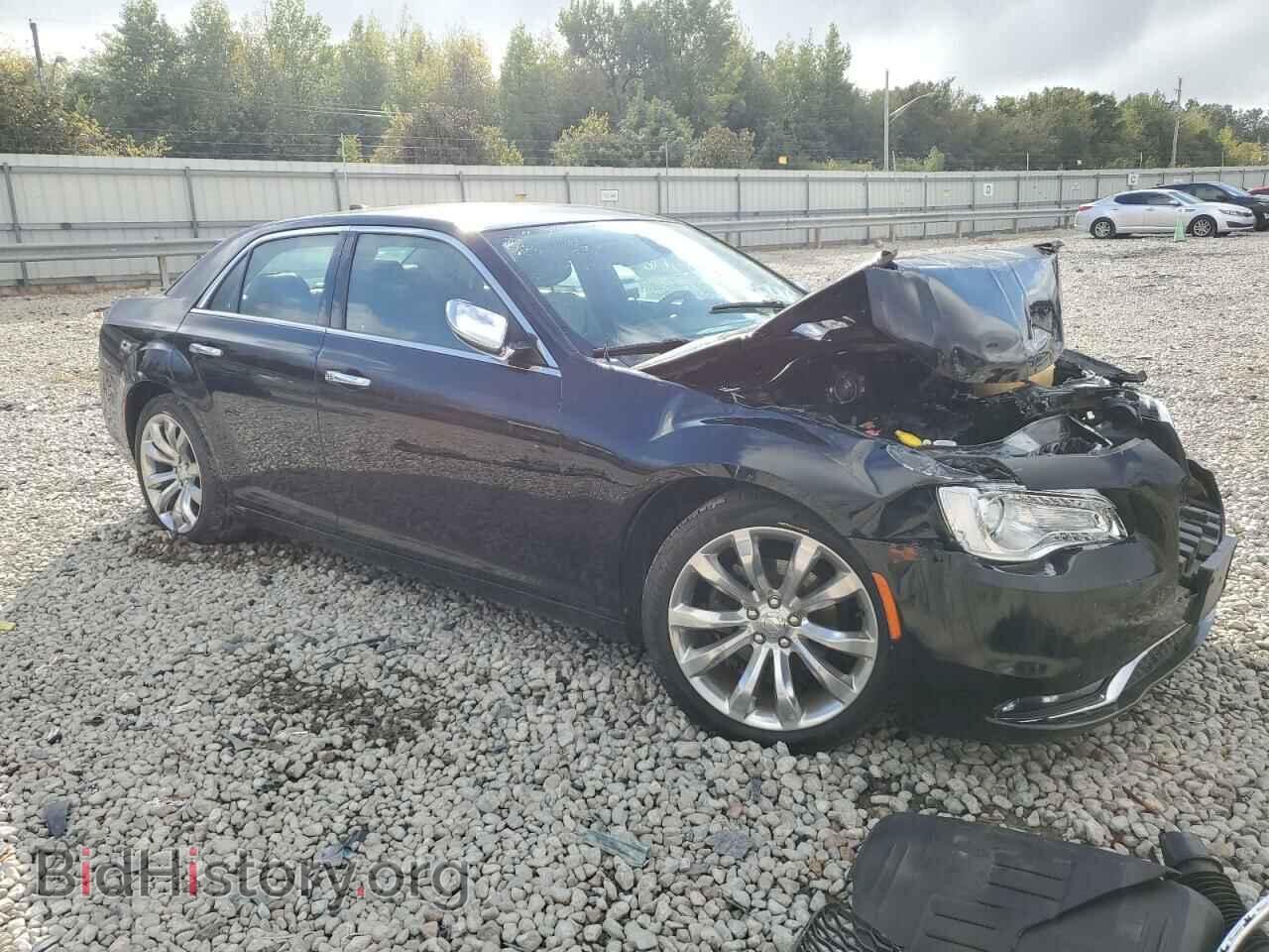 2019 CHRYSLER 300 - VIN: 2C3CCAEG4KH686630 - Фото 4