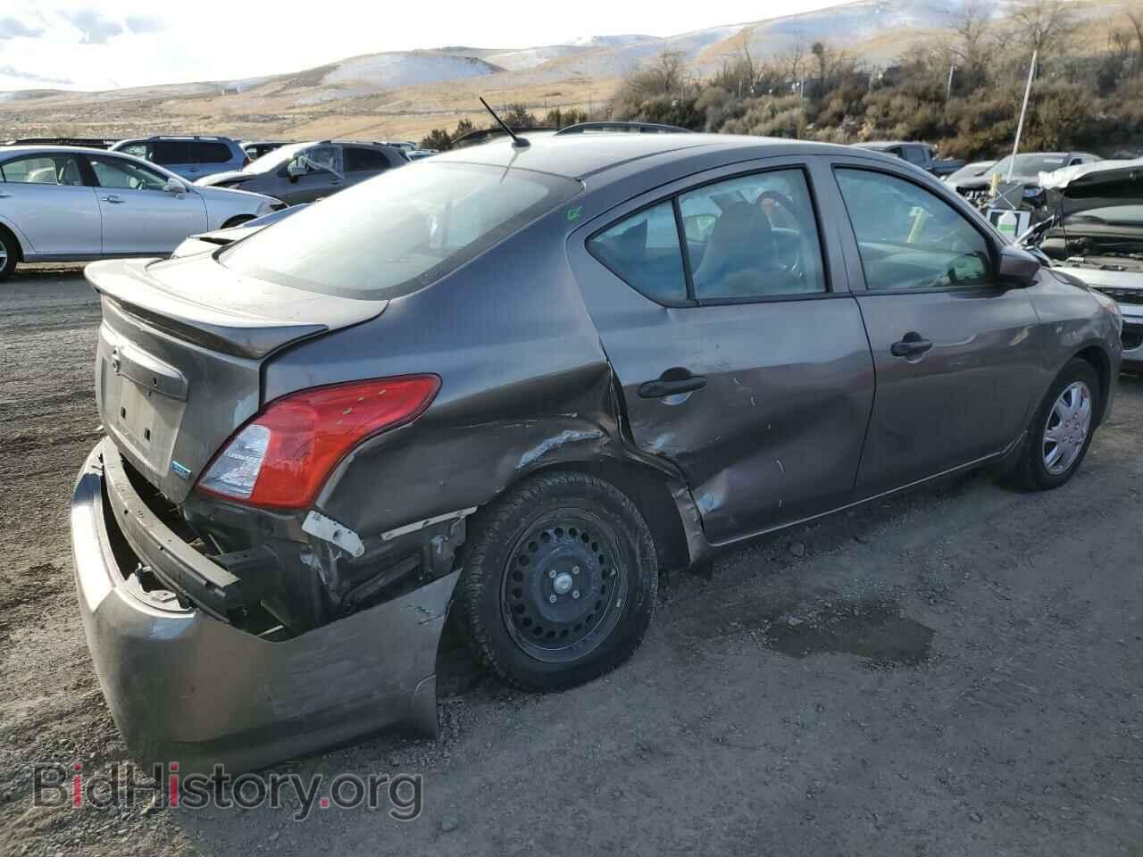 2016 NISSAN VERSA - VIN: 3N1CN7AP0GL877252 - Фото 3