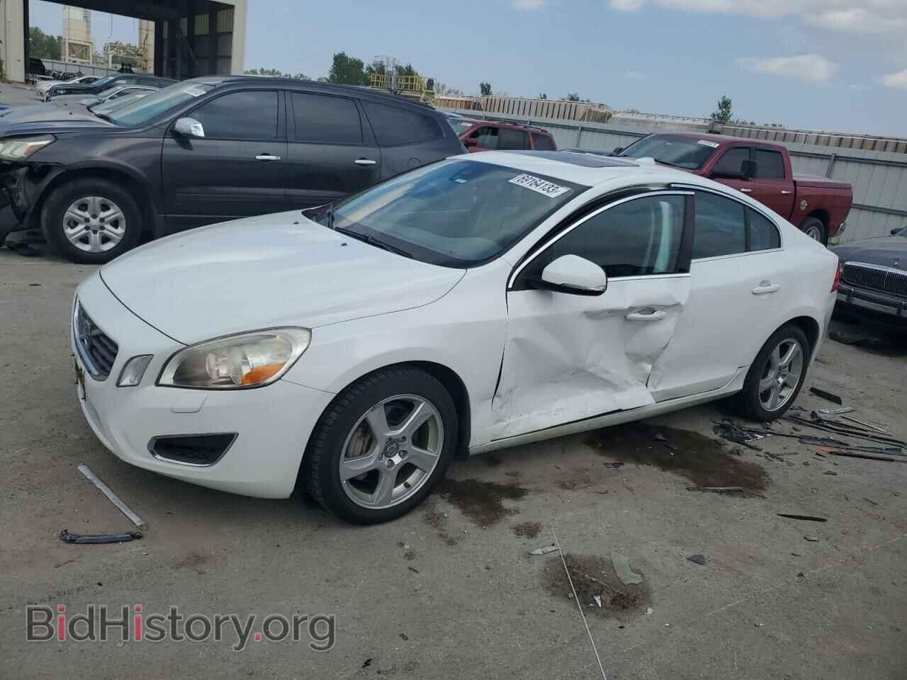 Фотография YV1612FS4D1229867 - VOLVO S60 2013
