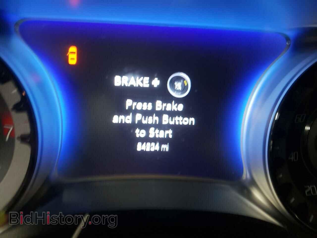2018 CHRYSLER 300 - VIN: 2C3CCABG7JH245030 - Фото 9