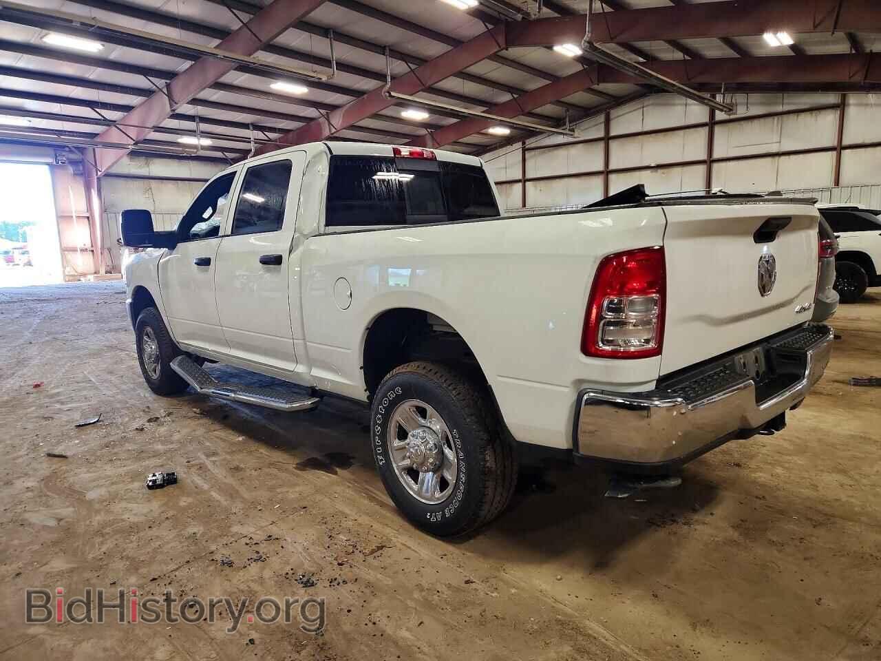 2024 RAM 2500 - VIN: 3C6UR5CJ3RG235422 - Photo 2