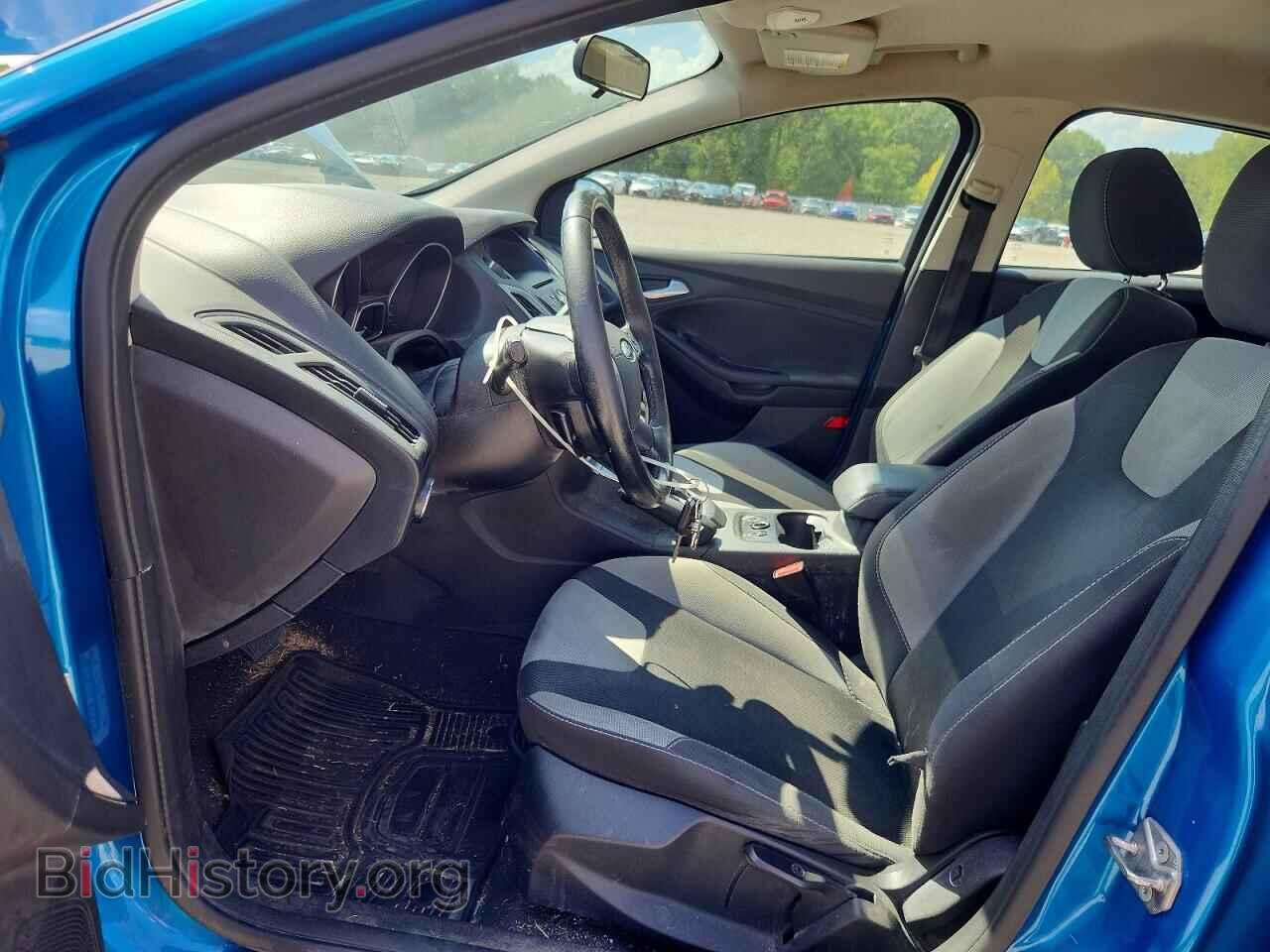 2014 Ford FOCUS (VIN 1FADP3F23EL270570) — фото 7 из 12