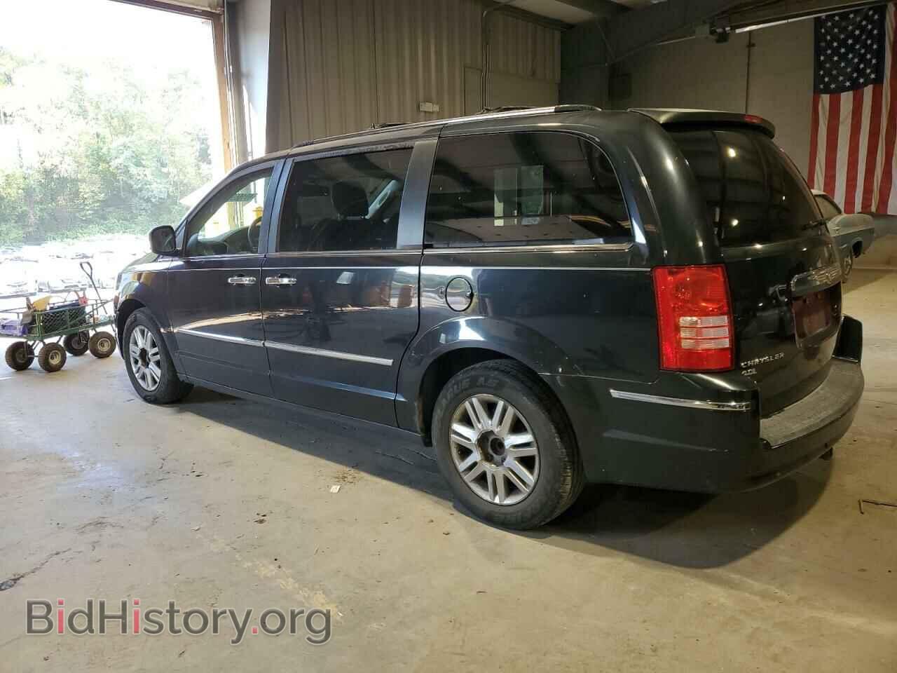 2010 CHRYSLER MINIVAN - VIN: 2A4RR6DX5AR215396 - Фото 2