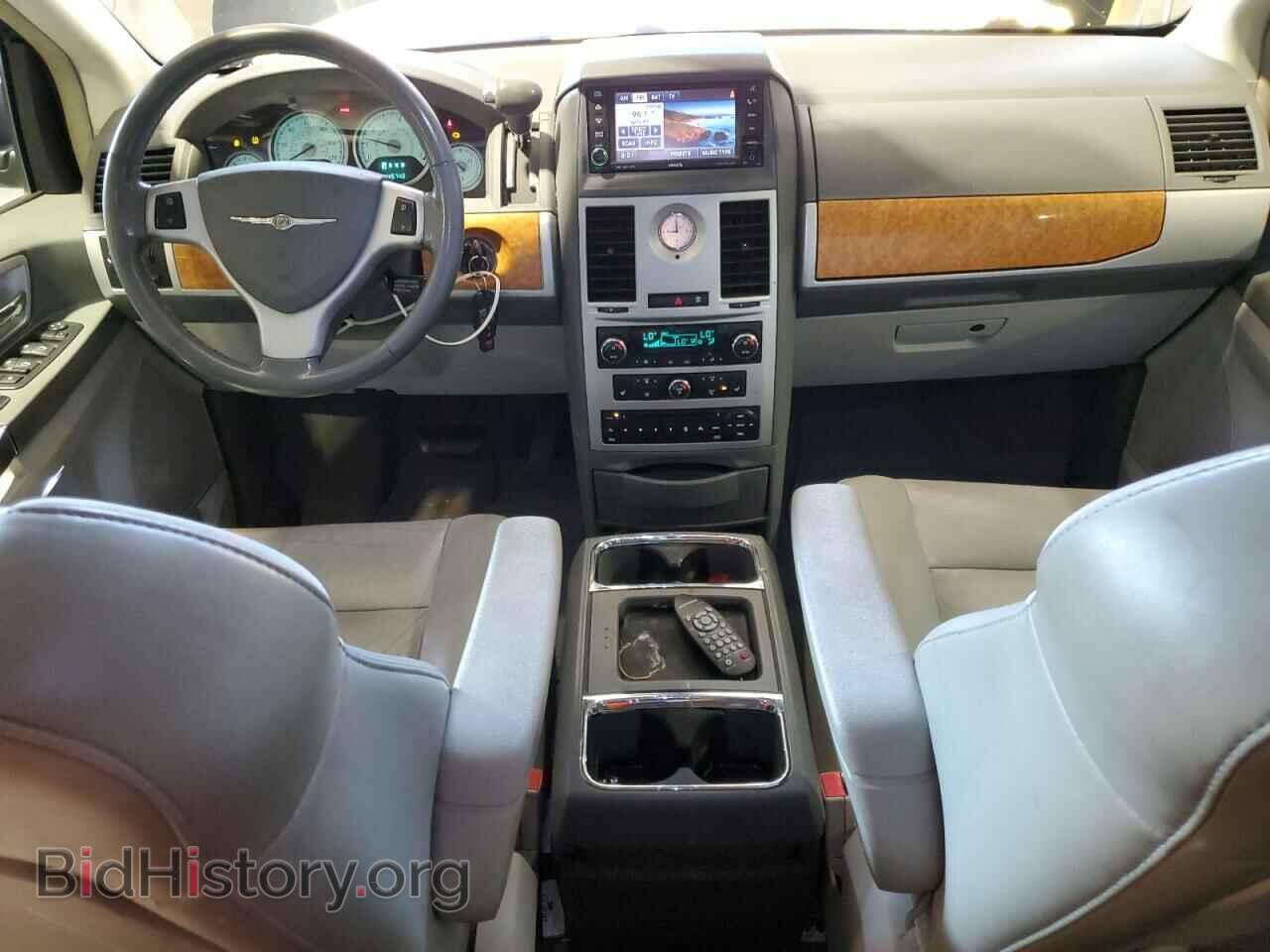 2010 CHRYSLER MINIVAN - VIN: 2A4RR6DX5AR215396 - Фото 8