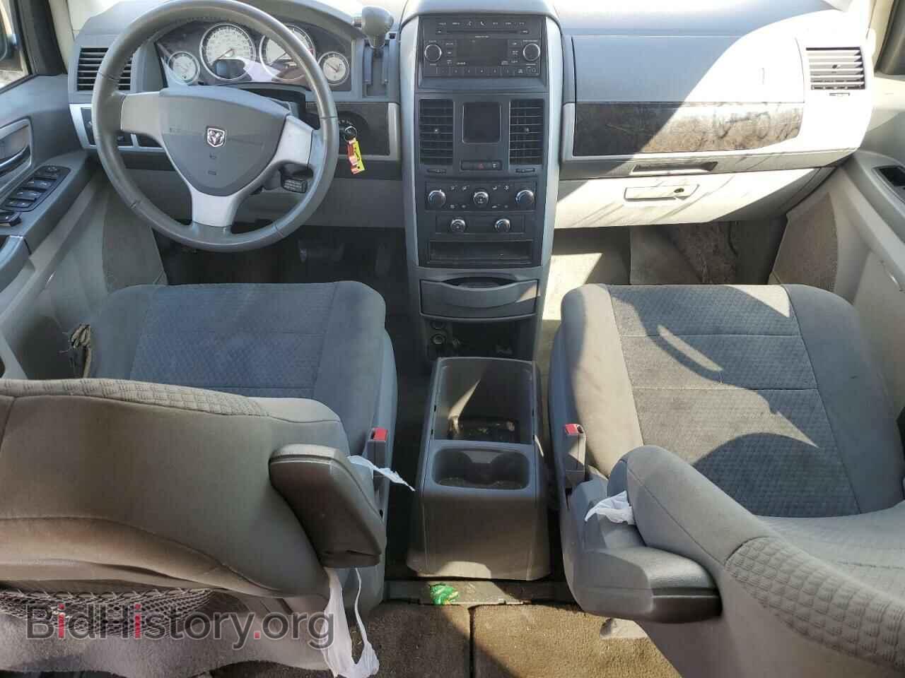 2010 DODGE CARAVAN - VIN: 2D4RN5D1XAR323362 - Фото 8