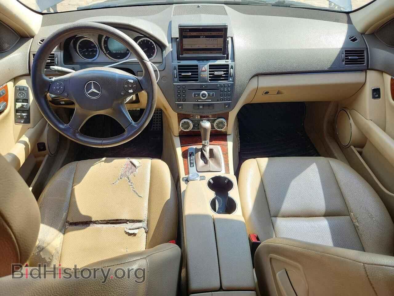 2011 MERCEDES-BENZ C-CLASS - VIN: WDDGF5EB9BA499176 - Фото 8