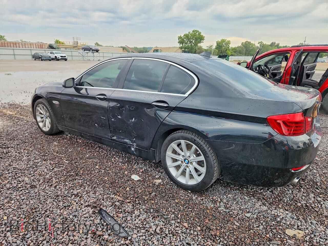 2015 BMW 5 SERIES - VIN: WBA5B1C59FD920320 - Photo 2