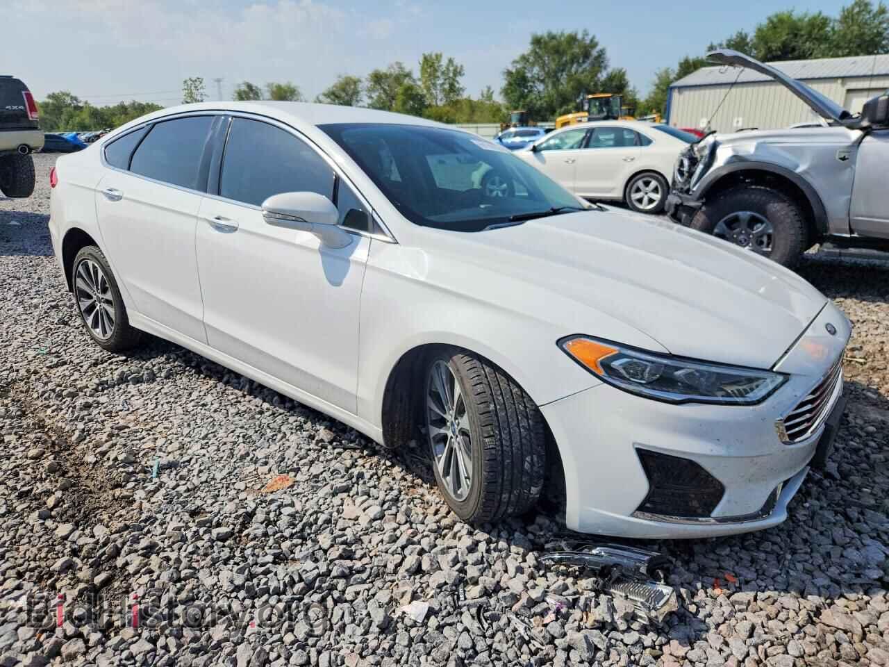 2019 FORD FUSION - VIN: 3FA6P0E96KR144075 - Photo 4