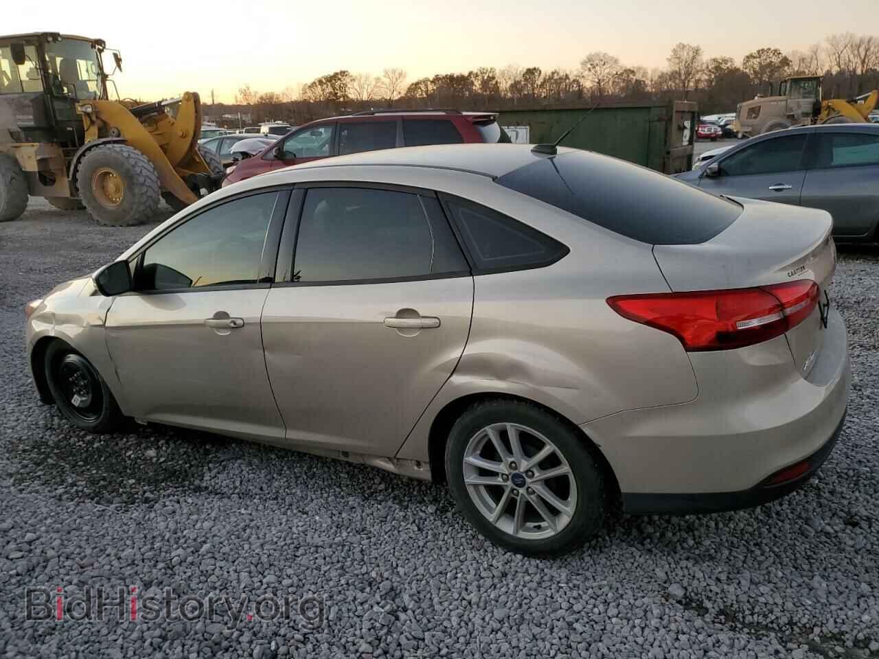2017 FORD FOCUS - VIN: 1FADP3F2XHL322913 - Фото 2