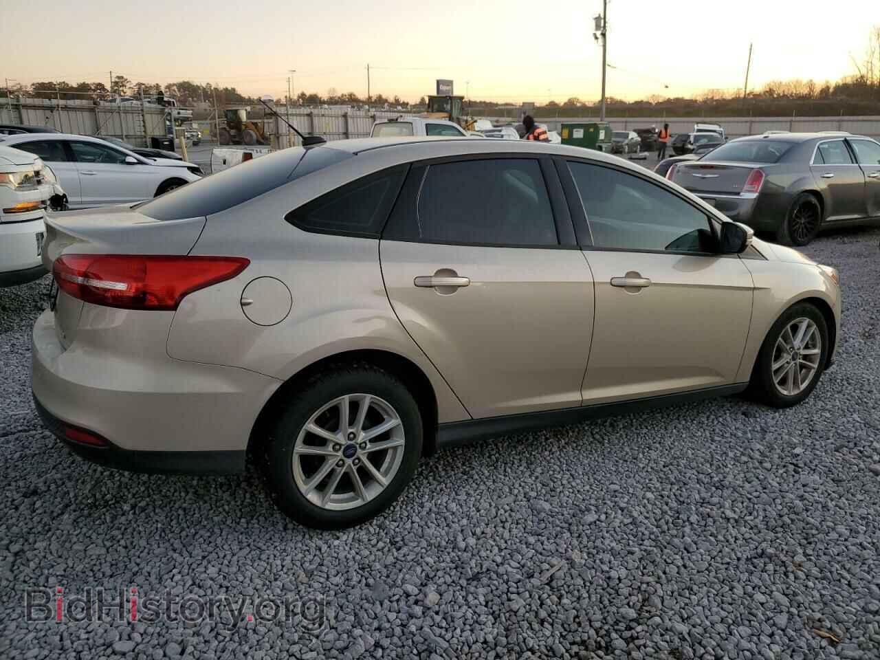 2017 FORD FOCUS - VIN: 1FADP3F2XHL322913 - Фото 3