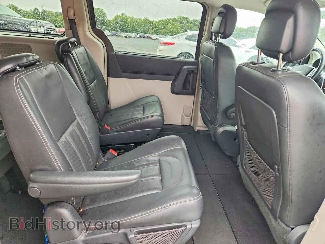 2010 CHRYSLER MINIVAN - VIN: 2A4RR8D11AR404716 - Photo 11
