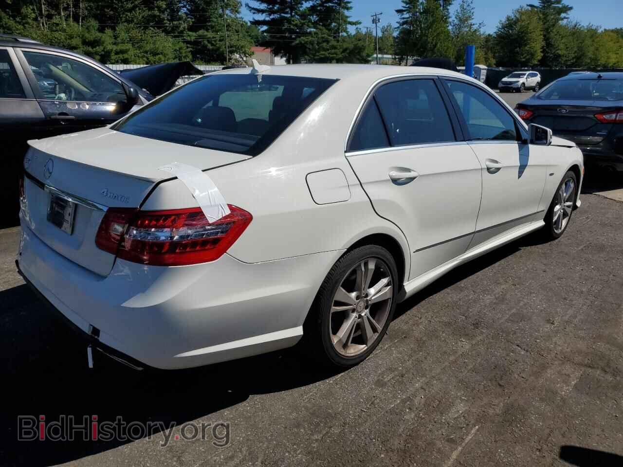 2012 MERCEDES-BENZ E-CLASS - VIN: WDDHF8JB5CA547527 - Фото 3