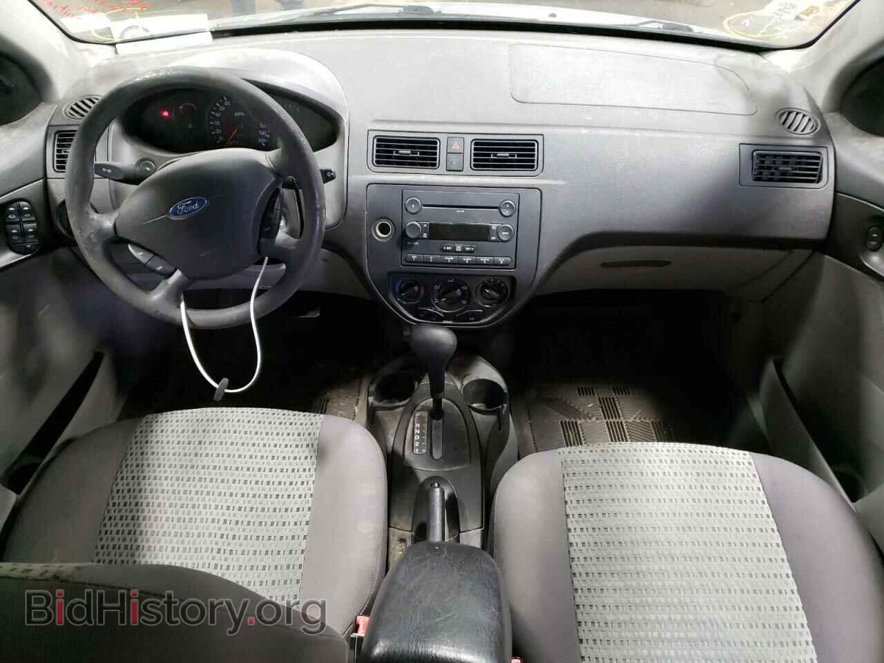 2007 FORD FOCUS - VIN: 1FAHP34N87W243851 - Фото 9