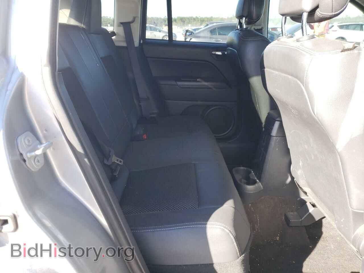 2015 JEEP COMPASS - VIN: 1C4NJDBB9FD358045 - Photo 11