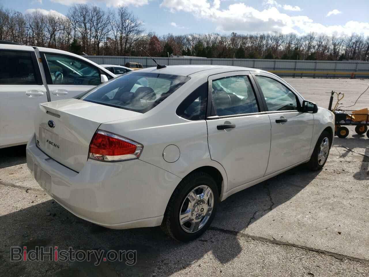 2011 FORD FOCUS - VIN: 1FAHP3EN1BW115460 - Фото 3