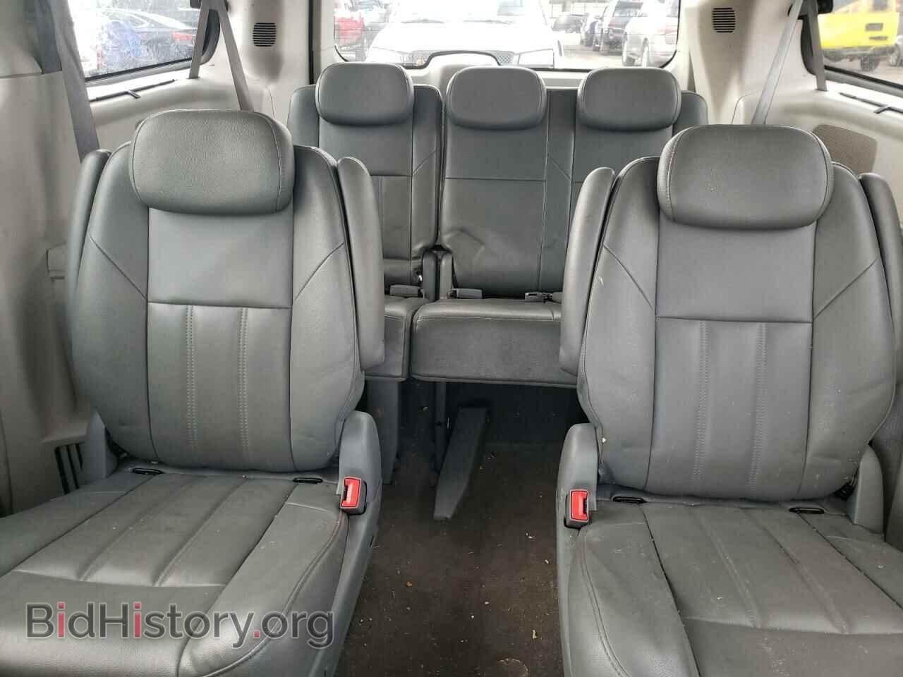 2008 CHRYSLER MINIVAN - VIN: 2A8HR54PX8R834137 - Фото 10