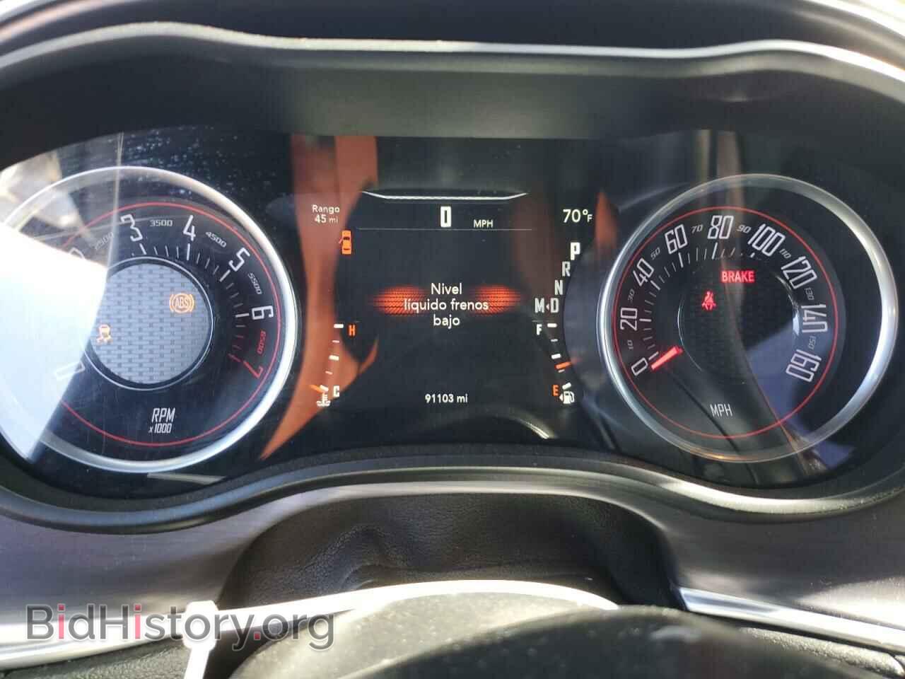 2017 DODGE CHALLENGER - VIN: 2C3CDZAGXHH635823 - Фото 9