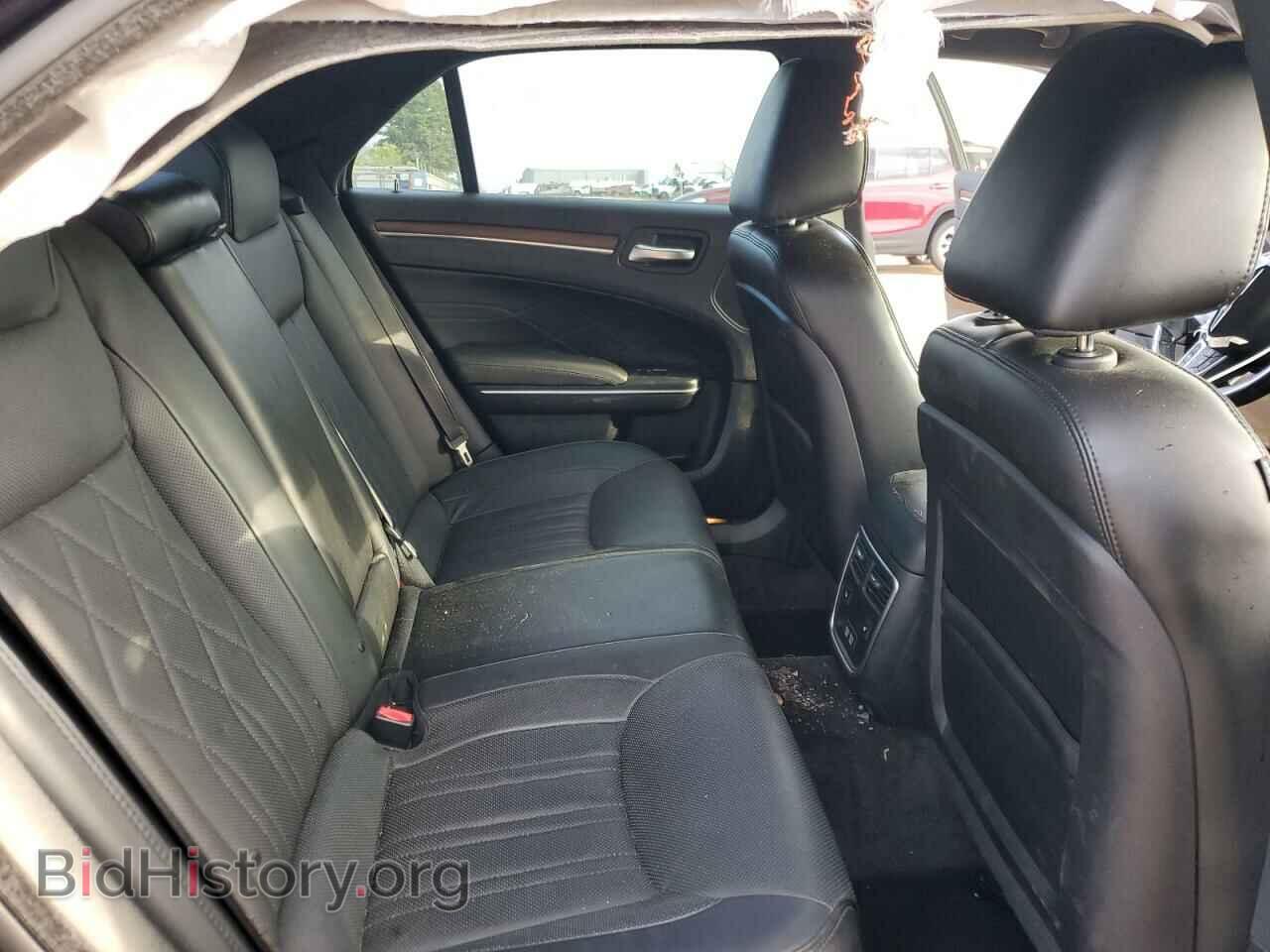 2017 CHRYSLER 300 - VIN: 2C3CCASGXHH500358 - Фото 10