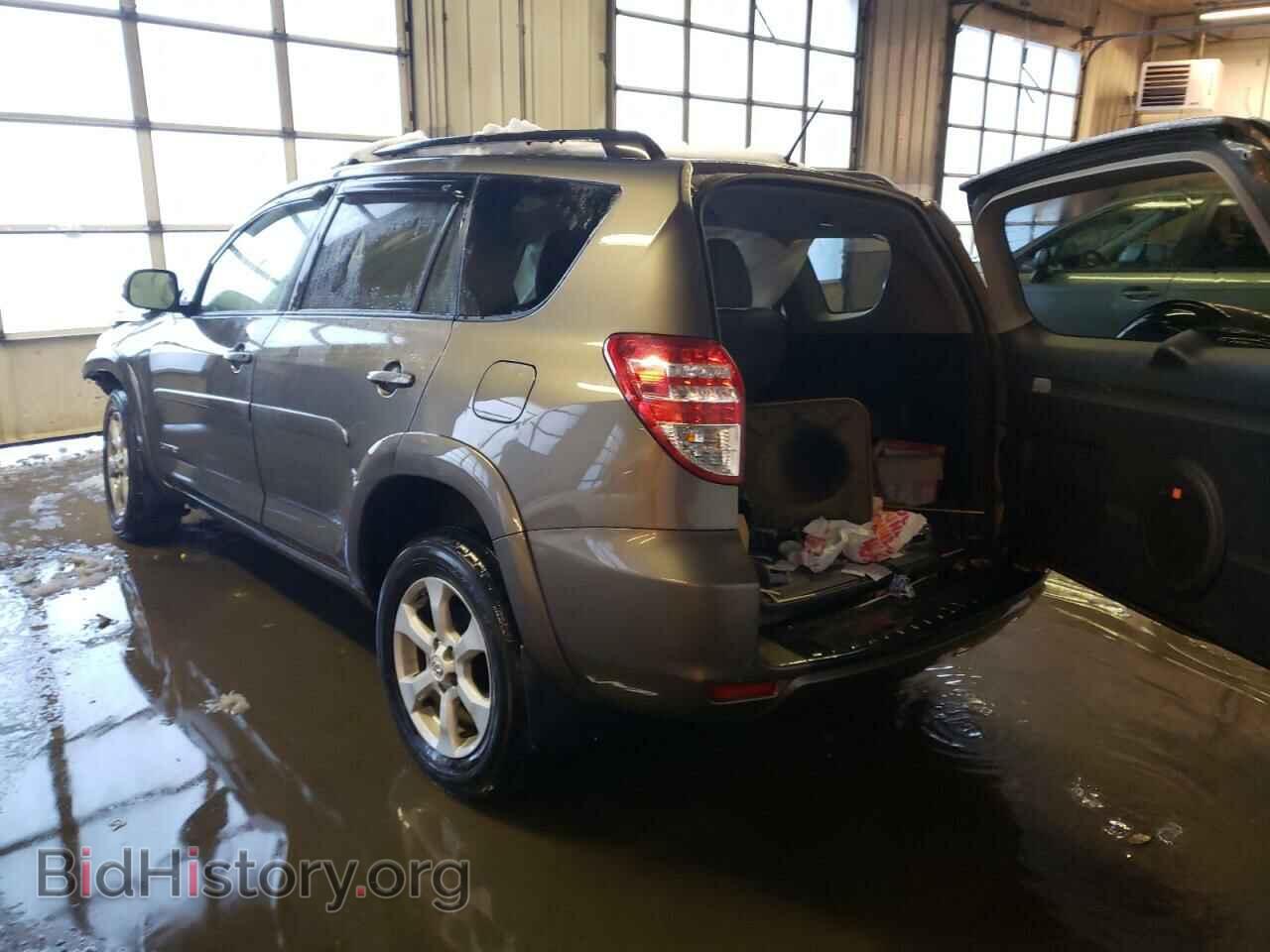 2011 TOYOTA RAV4 - VIN: 2T3DF4DV4BW150186 - Фото 3