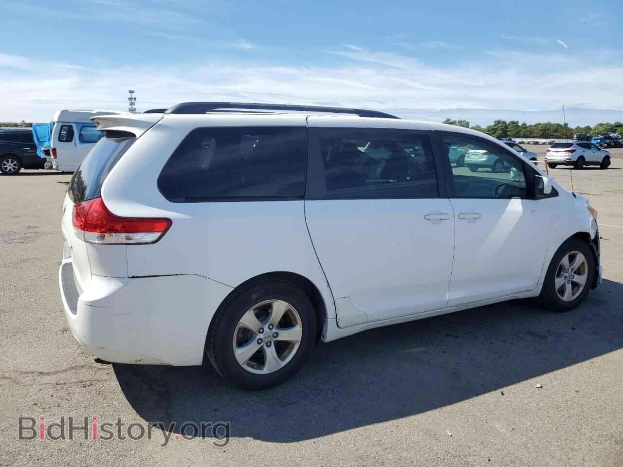 2011 TOYOTA All Models - VIN: 5TDKK3DC4BS127858 - Фото 3