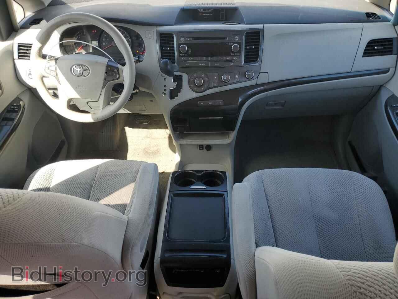 2011 TOYOTA All Models - VIN: 5TDKK3DC4BS127858 - Фото 8