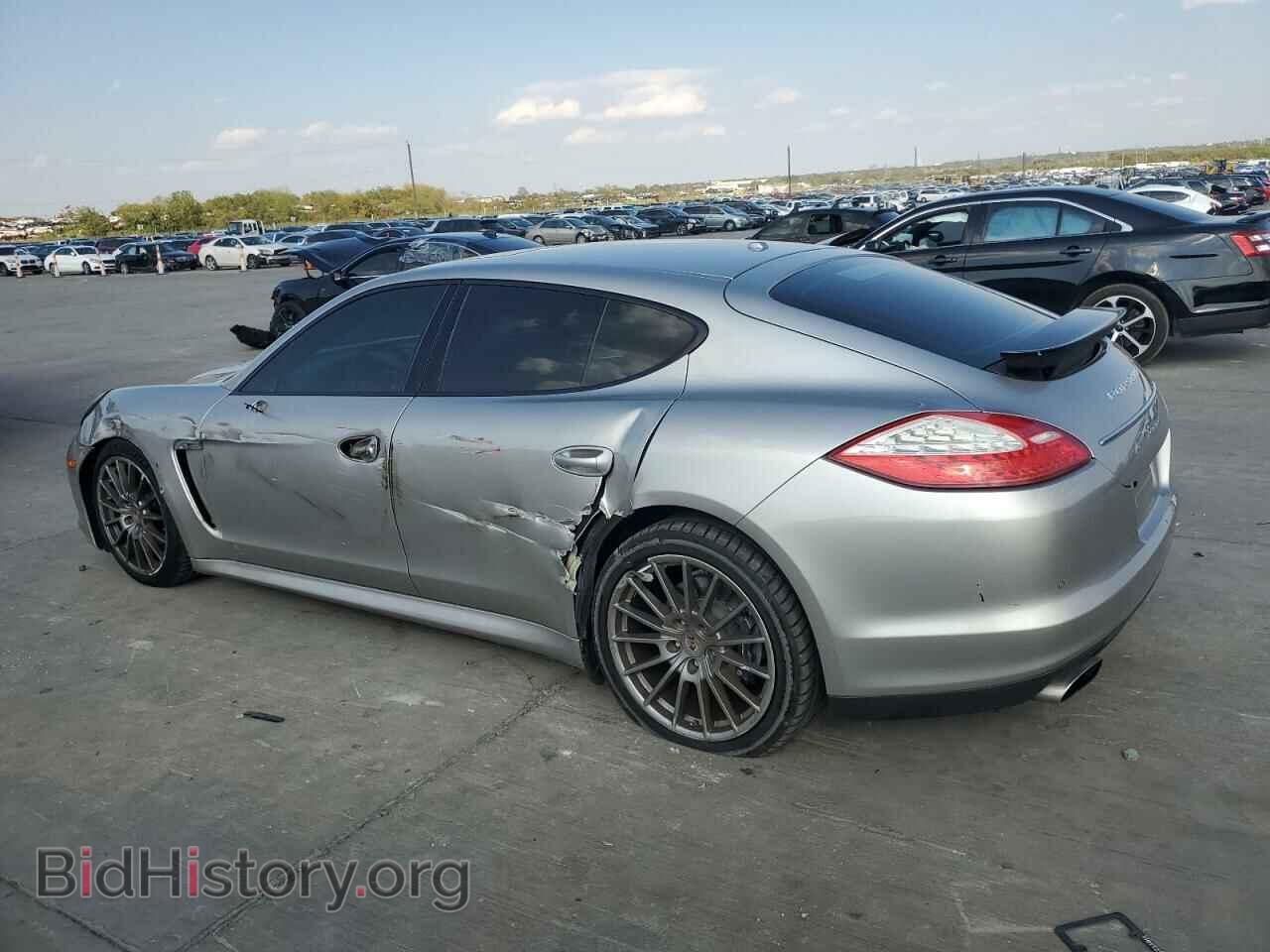 2011 PORSCHE PANAMERA - VIN: WP0AA2A71BL013432 - Фото 2