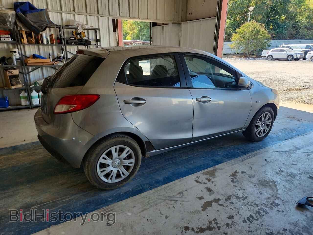 2013 Mazda 2 (VIN JM1DE1KYXD0170402) — фото 3 из 13