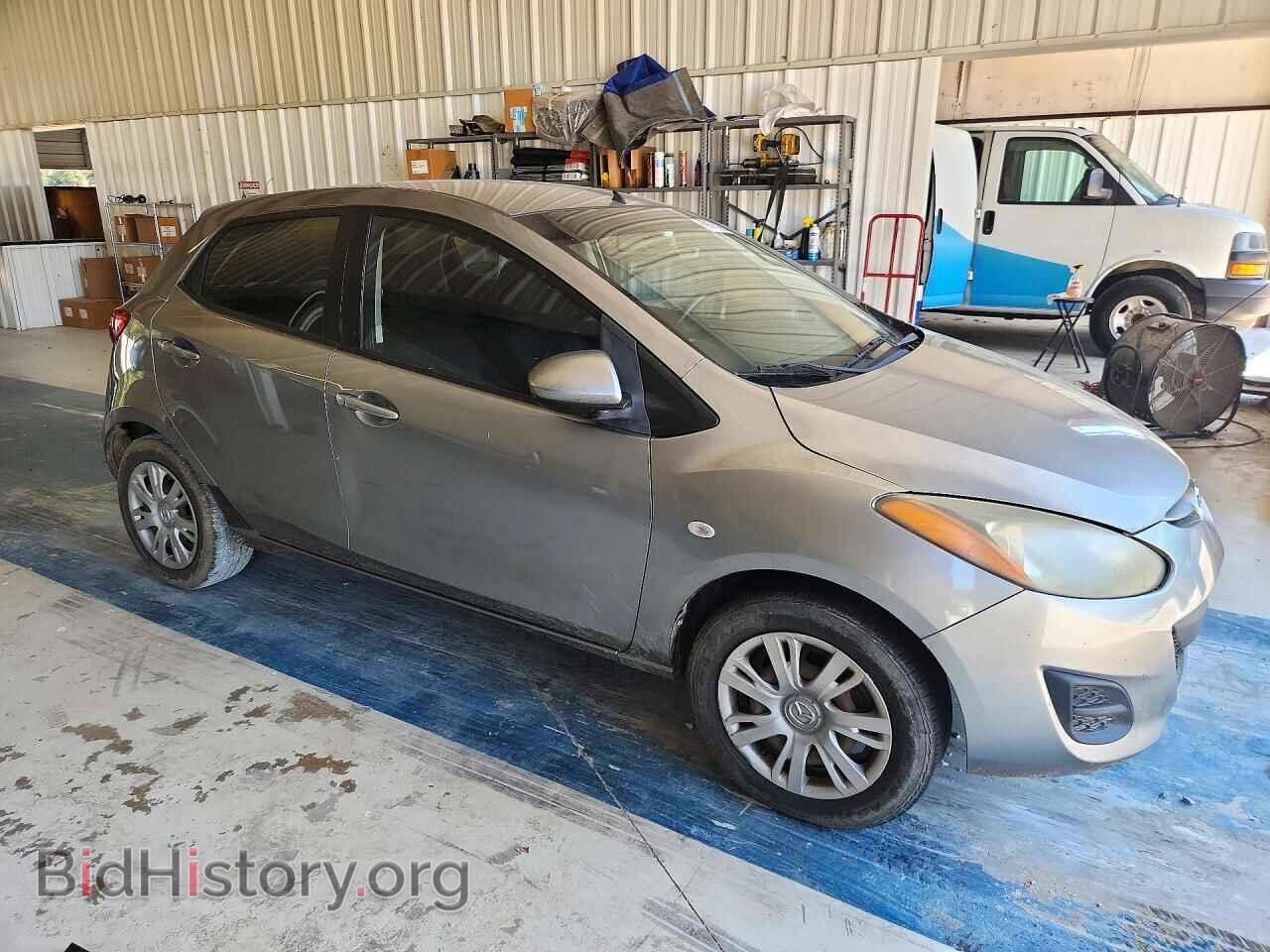 2013 Mazda 2 (VIN JM1DE1KYXD0170402) — фото 4 из 13