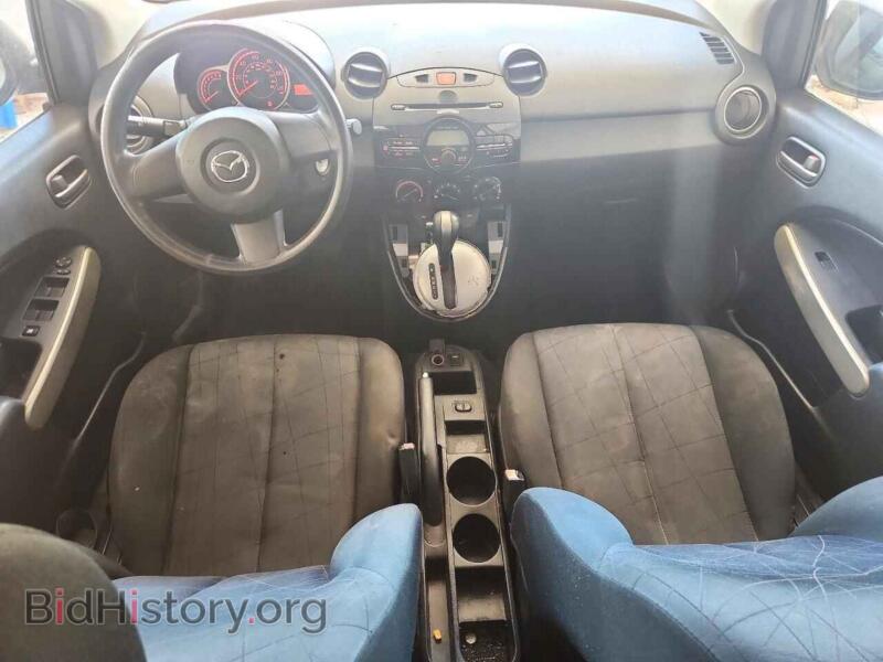2013 Mazda 2 (VIN JM1DE1KYXD0170402) — фото 8 из 13