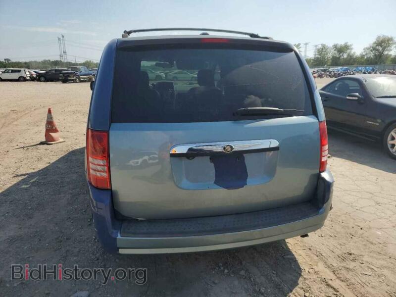 2010 Chrysler MINIVAN (VIN 2A4RR5D15AR172538) — photo 6 of 12