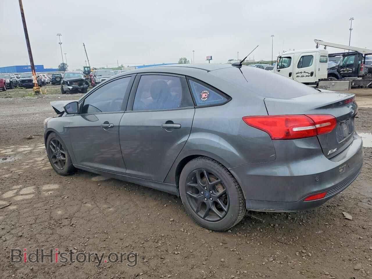 2016 FORD FOCUS - VIN: 1FADP3F21GL302337 - Photo 2