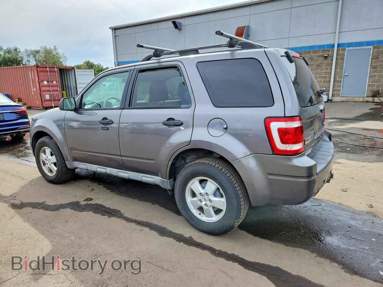 2009 FORD ESCAPE - VIN: 1FMCU93G99KB40303 - Фото 2