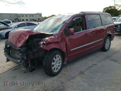 2015 Chrysler MINIVAN Town & COU, красный — VIN 2C4RC1BG0FR526531, Copart